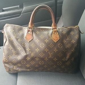 Authentic LOUIS VUITTON Vintage Speedy 30 bag